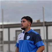Profesor de futbol cualificado para cualquier personas y edades